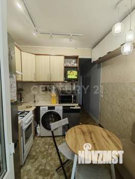 3-к квартира, вторичка, 57м2, 4/4 этаж