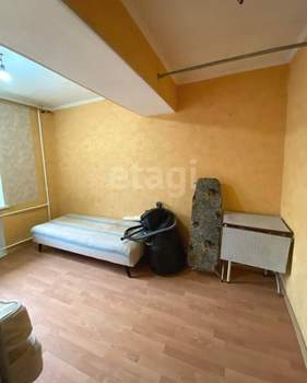 4-к квартира, вторичка, 62м2, 4/4 этаж