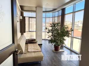 2-к квартира, вторичка, 68м2, 4/4 этаж