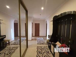 2-к квартира, вторичка, 67м2, 9/9 этаж