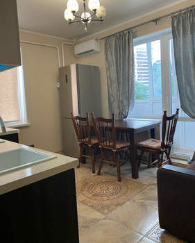 1-к квартира, вторичка, 54м2, 1/4 этаж
