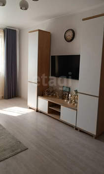 2-к квартира, вторичка, 64м2, 9/16 этаж