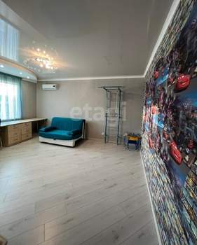 3-к квартира, вторичка, 82м2, 10/19 этаж