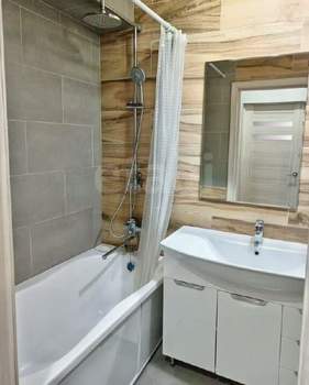 1-к квартира, вторичка, 68м2, 10/17 этаж