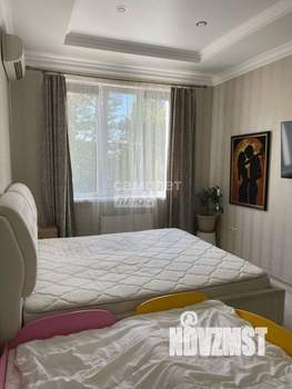 2-к квартира, вторичка, 72м2, 2/4 этаж