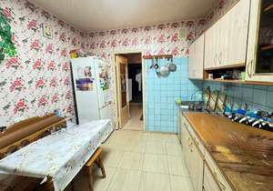 3-к квартира, вторичка, 66м2, 1/5 этаж