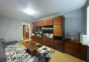 2-к квартира, вторичка, 40м2, 1/5 этаж