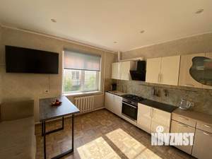 1-к квартира, вторичка, 53м2, 1/2 этаж