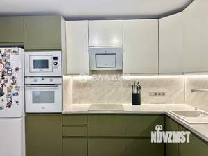 2-к квартира, вторичка, 61м2, 11/16 этаж