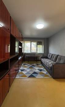 2-к квартира, вторичка, 40м2, 1/5 этаж