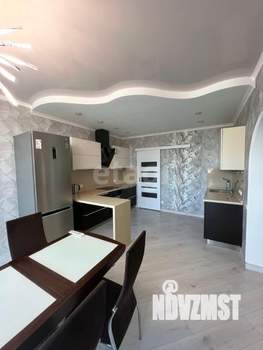 3-к квартира, вторичка, 82м2, 10/19 этаж
