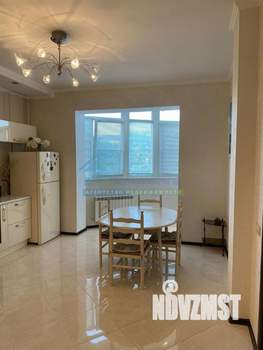 3-к квартира, вторичка, 113м2, 2/9 этаж