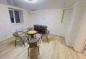 3-к квартира, вторичка, 60м2, 1/2 этаж