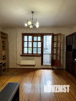 3-к квартира, вторичка, 64м2, 2/10 этаж