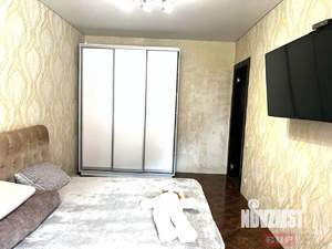 2-к квартира, вторичка, 64м2, 1/3 этаж