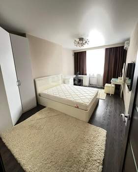 3-к квартира, вторичка, 93м2, 4/4 этаж