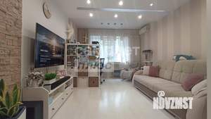 2-к квартира, вторичка, 63м2, 1/9 этаж