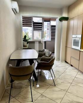 2-к квартира, вторичка, 77м2, 2/13 этаж