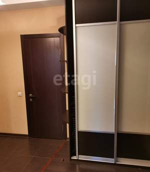 3-к квартира, вторичка, 80м2, 3/17 этаж