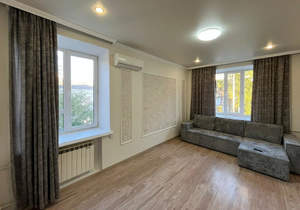 2-к квартира, вторичка, 55м2, 2/2 этаж