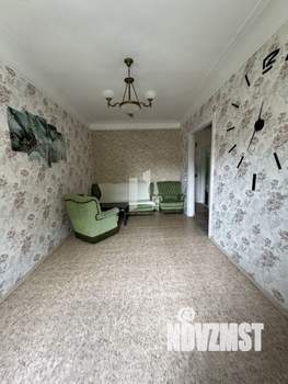 2-к квартира, вторичка, 62м2, 3/3 этаж