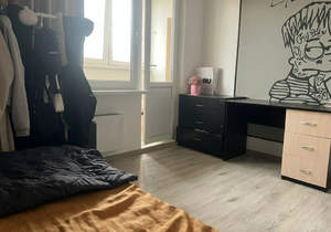 3-к квартира, вторичка, 76м2, 1/16 этаж