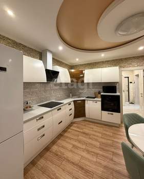 2-к квартира, вторичка, 62м2, 8/17 этаж