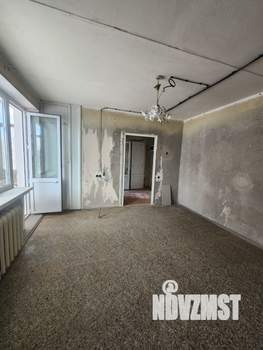 2-к квартира, вторичка, 33м2, 3/5 этаж