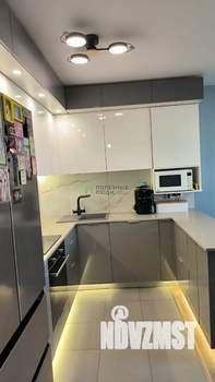 3-к квартира, вторичка, 81м2, 7/15 этаж