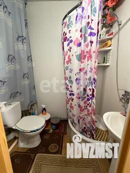 3-к квартира, вторичка, 53м2, 1/1 этаж