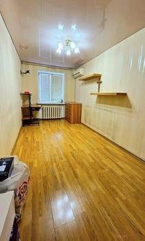 3-к квартира, вторичка, 57м2, 5/5 этаж