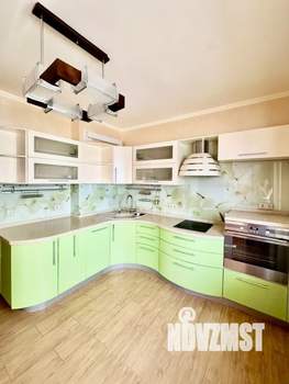 3-к квартира, вторичка, 95м2, 10/10 этаж