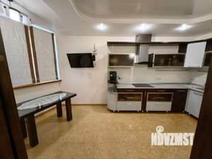 2-к квартира, вторичка, 72м2, 11/17 этаж