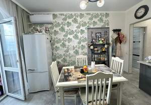 2-к квартира, вторичка, 74м2, 9/17 этаж