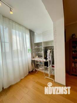 2-к квартира, вторичка, 124м2, 2/4 этаж