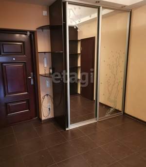3-к квартира, вторичка, 80м2, 3/17 этаж