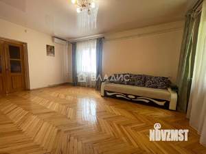 3-к квартира, вторичка, 64м2, 2/2 этаж
