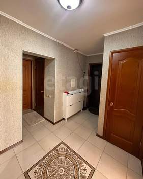 3-к квартира, вторичка, 64м2, 2/5 этаж