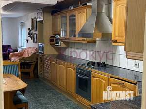 4-к квартира, вторичка, 140м2, 3/9 этаж