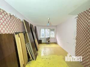 3-к квартира, вторичка, 65м2, 3/5 этаж