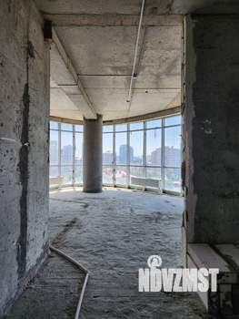 3-к квартира, вторичка, 124м2, 6/17 этаж