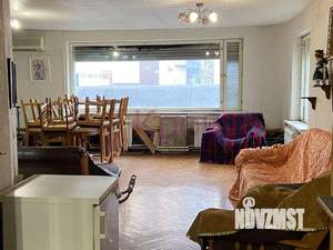 4-к квартира, вторичка, 140м2, 3/9 этаж