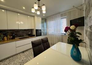 2-к квартира, вторичка, 74м2, 2/17 этаж