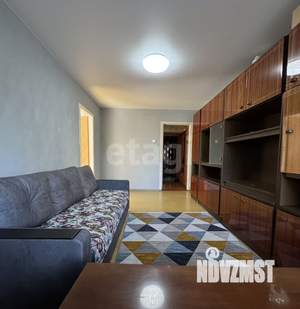 2-к квартира, вторичка, 40м2, 1/5 этаж