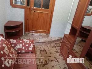 3-к квартира, вторичка, 65м2, 1/1 этаж