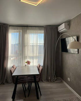 2-к квартира, вторичка, 56м2, 8/24 этаж