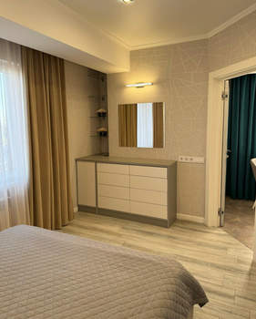 1-к квартира, вторичка, 56м2, 1/17 этаж