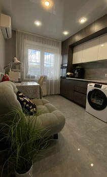 3-к квартира, вторичка, 65м2, 8/9 этаж
