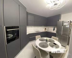 2-к квартира, вторичка, 74м2, 8/23 этаж