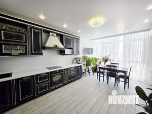 3-к квартира, вторичка, 102м2, 18/19 этаж